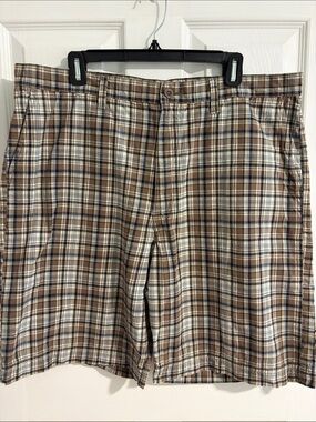 Sonoma Men's Brown Plaid Flat Front Shorts